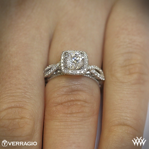 Verragio 4 Prong Cushion Halo Diamond Engagement Ring | 1808