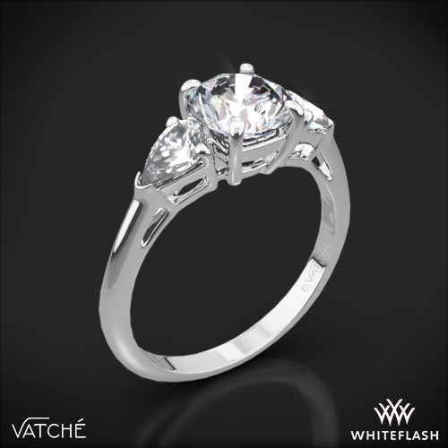 Round diamond ring hot sale with pear side stones