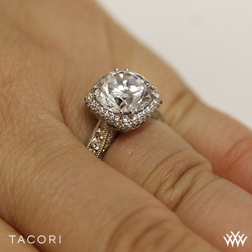 Tacori RoyalT Cushion-Style Bloom Diamond Engagement Ring | 3080