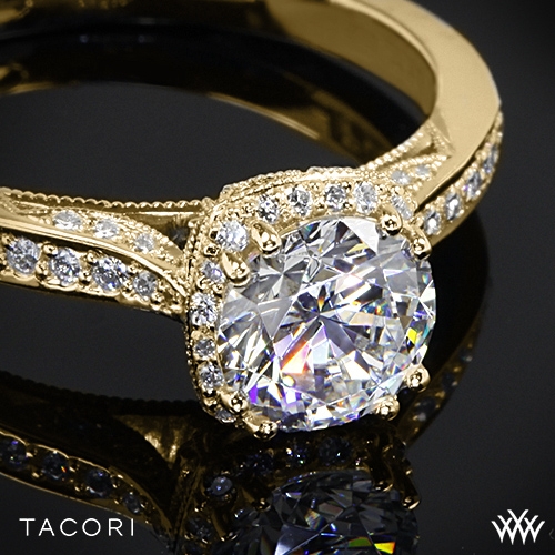 Tacori 2620RDP Dantela Crown Diamond Engagement Ring | 2525