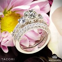 Tacori Classic Crescent Illuminate Three Stone Engagement Ring | 2838